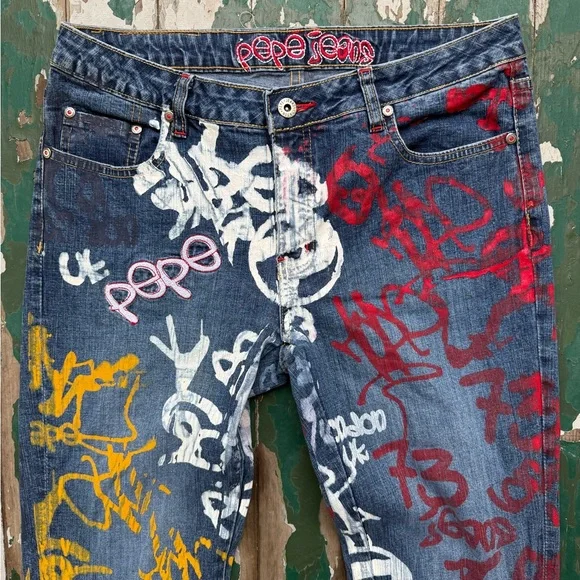 Pepe Jeans Denim with Yellow Accents - Picture 3 of 8